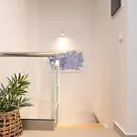 Blue & White Velvet 20m From The Lejlighed *