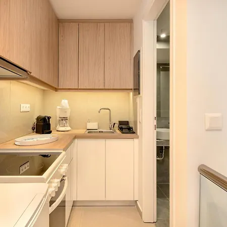 Blue & White Velvet 20m From The * Danilia