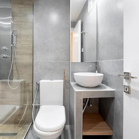 דירה Blue & White Velvet 20m From The *