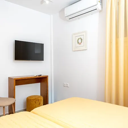 Blue & White Velvet 20m From The Danilia